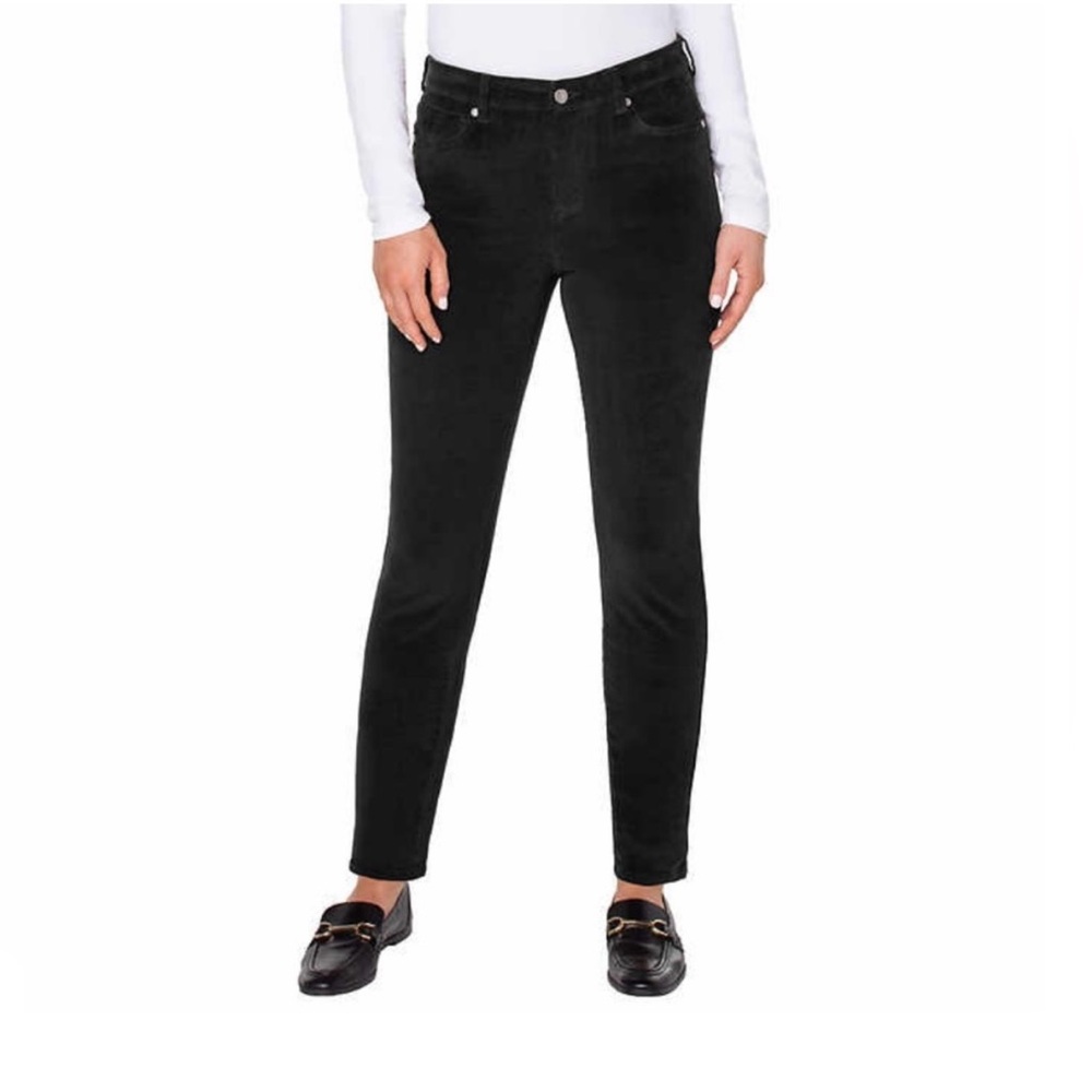 Well Worn Women's High Rise Corduroy Skinny Pant